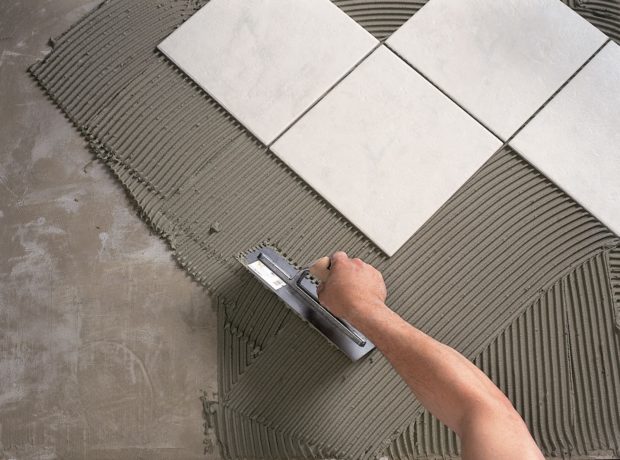 Adeziv pentru placări ceramice pentru interior și exterior Weber EX25 max2 25kg - imagine 2