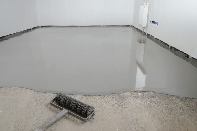 Само выравнивающаяся стяжка быстрая Weberfloor Home 25kg (2-30mm) — изображение 2